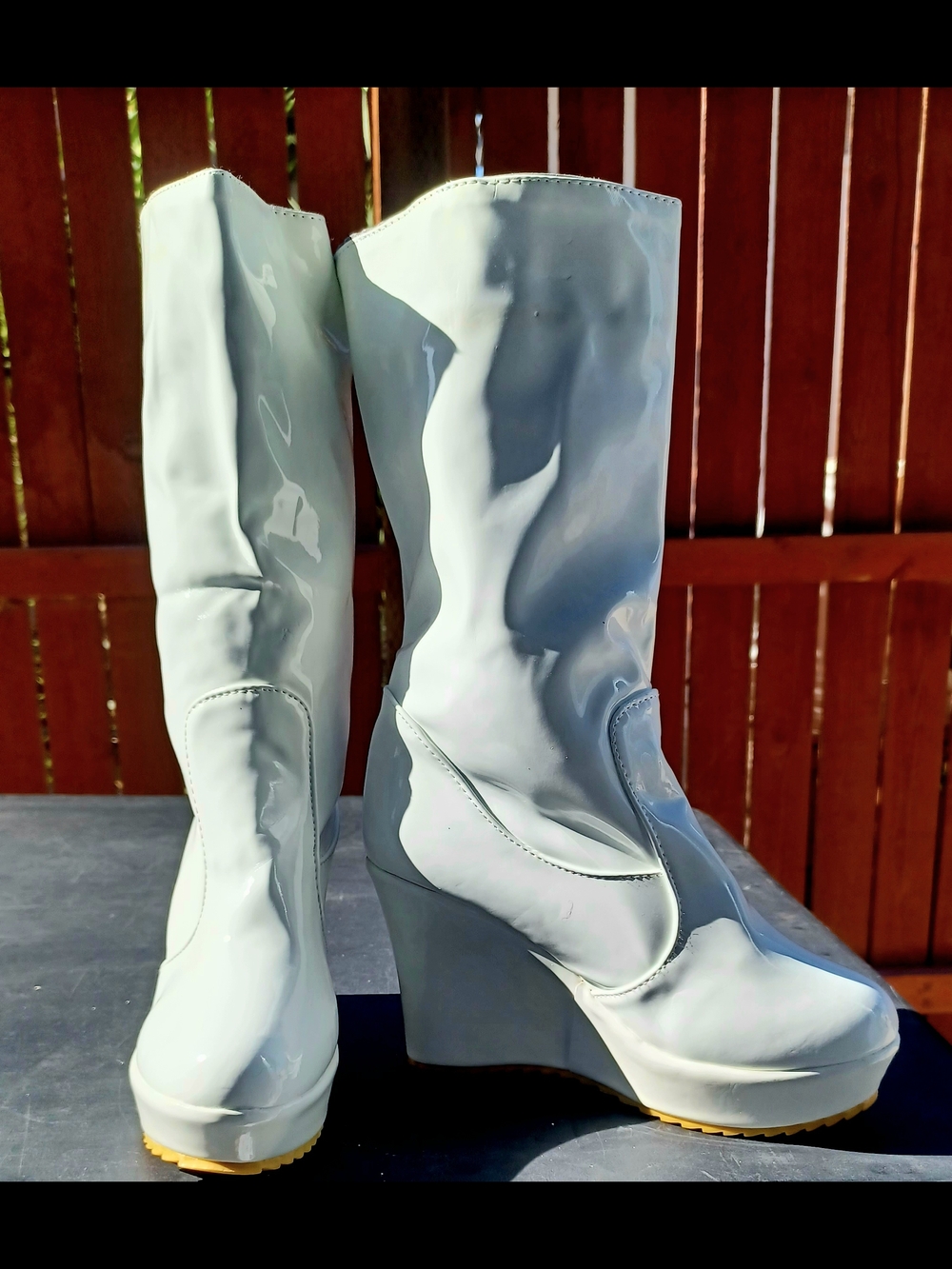 Source Unknown Glossy Light Blue Moto Boots with Gum Tread